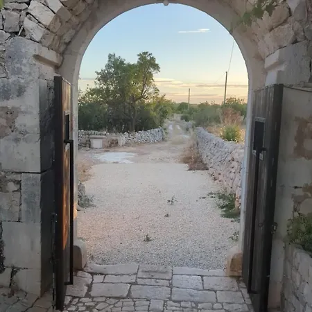 度假居 Casale Donna Morena